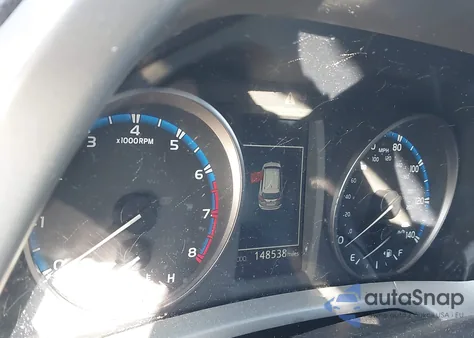 2017 Toyota Rav4 Xle z USA, uszkodzony, nr VIN 2T3WFREVXHW395152